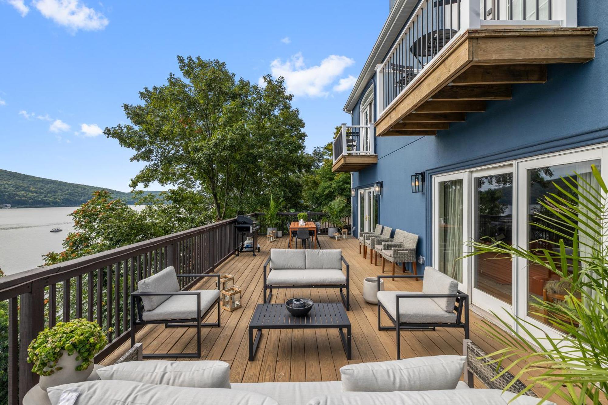 Lakeview House - Hot Tub - Firepit - Stunning Views - Spacious Deck - Cozy Living Room - Bar Greenwood Lake エクステリア 写真